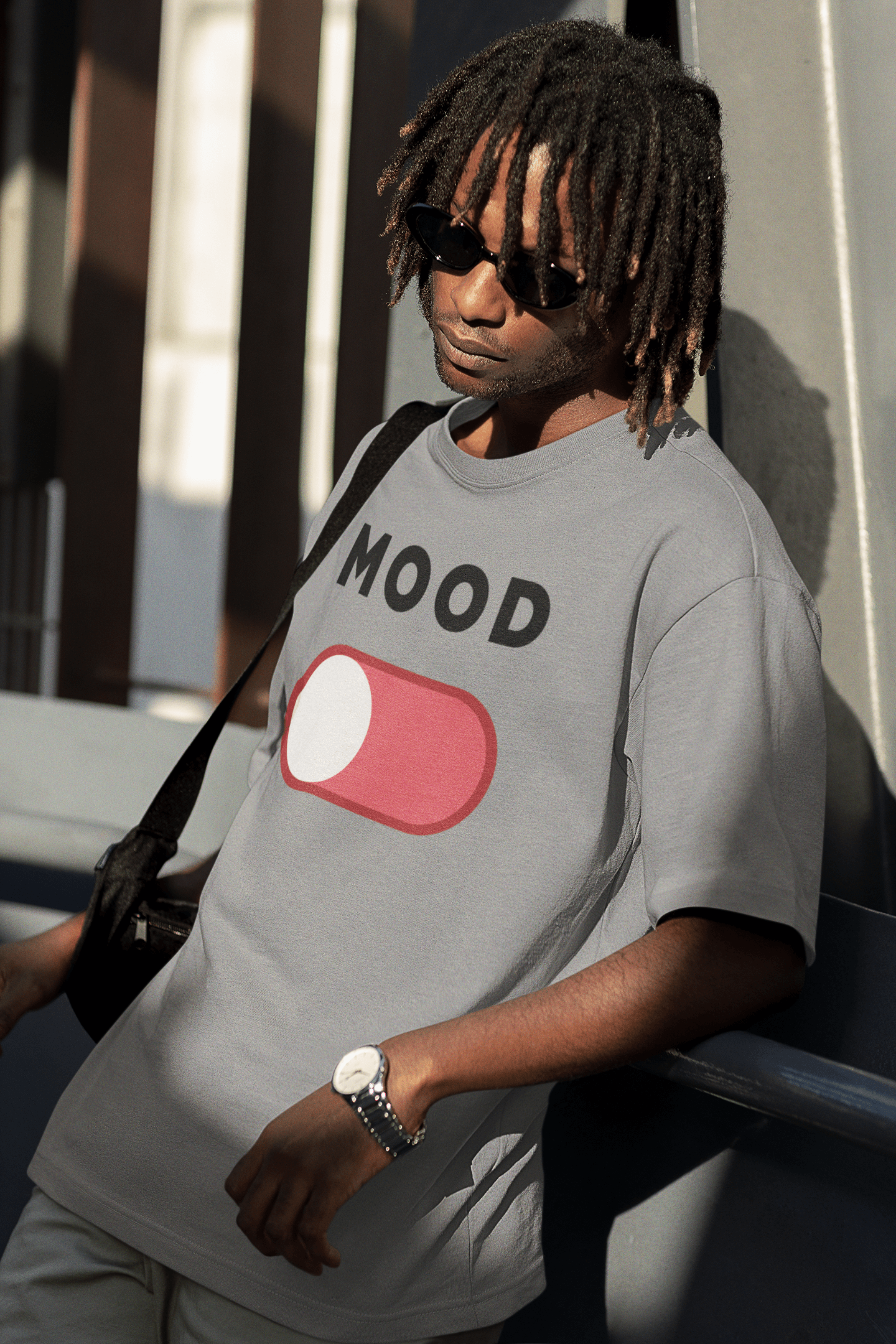 Mood Off Light - Oversized Comfort Fit Unisex T-Shirt - Sooto