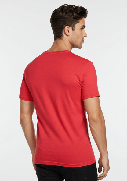 Classic Fit Solid T-Shirt - Red - Sooto