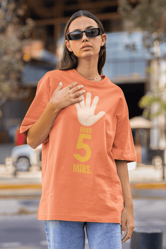 Bass 5 Mins. - Oversized Unisex T-Shirt - Sooto